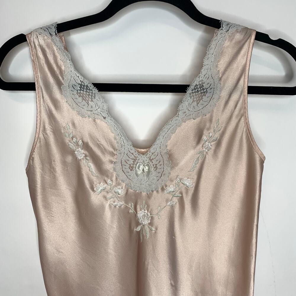 Vintage Jaclyn Smith Silky Chemise Slip Nightgown Sz Small - Picture 8 of 10